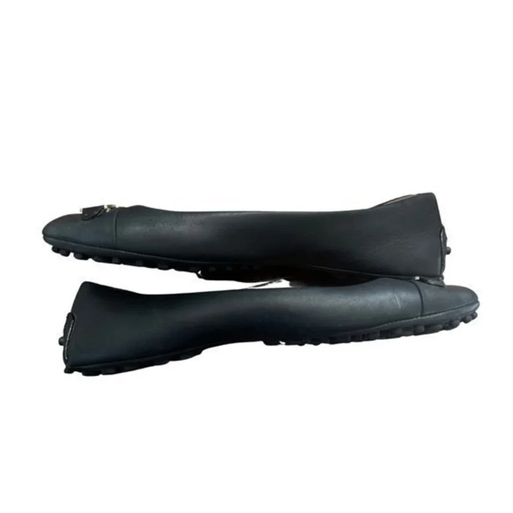 Ferragamo Driver Ballet Flats in Black - Size 7M